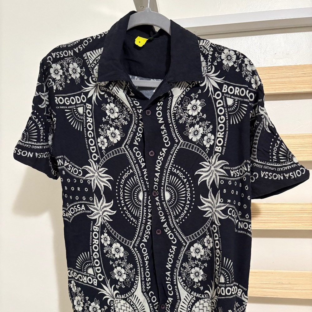 FARM Rio Brazilian / Hawaiian Style Shirt